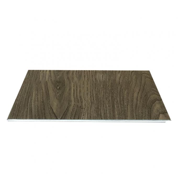 Plancher résistant au feu imperméable 100% sans formaldéhyde enduit UV de haute qualité de spc